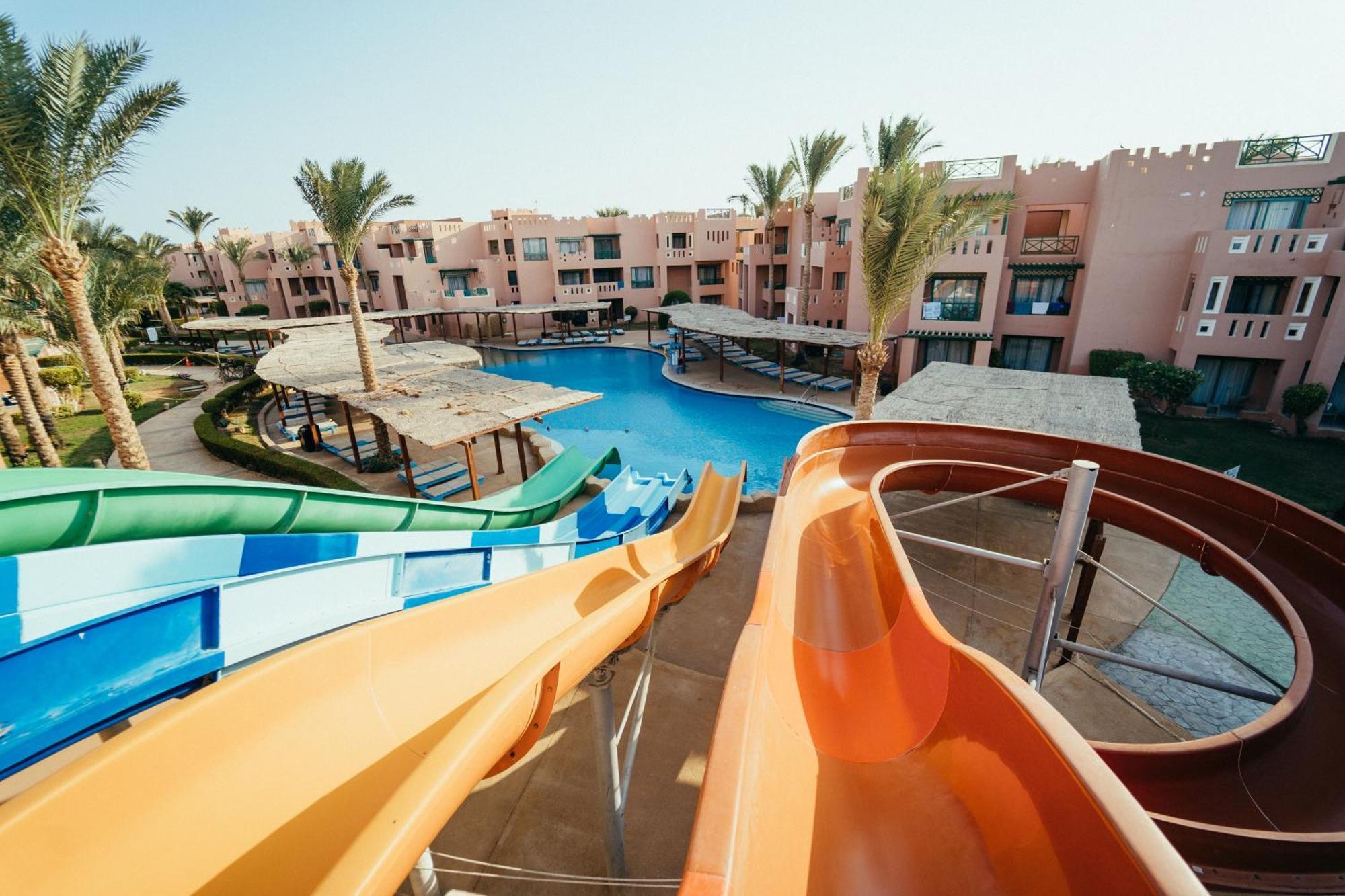 Rehana Sharm Resort - Aquapark & Spa - Couples And Family Only -Premium Ultra All-Inclusive 24H Buitenkant foto