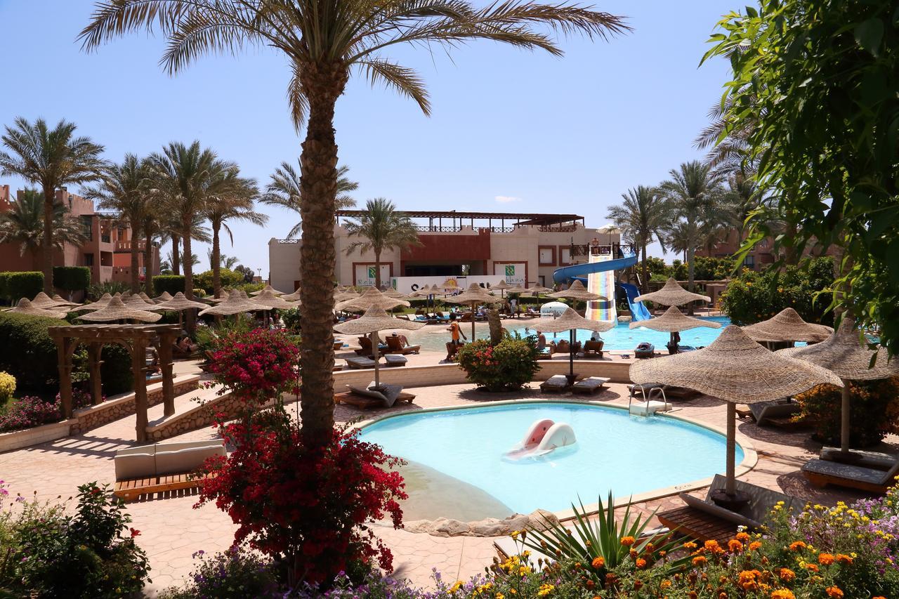 Rehana Sharm Resort - Aquapark & Spa - Couples And Family Only -Premium Ultra All-Inclusive 24H Buitenkant foto