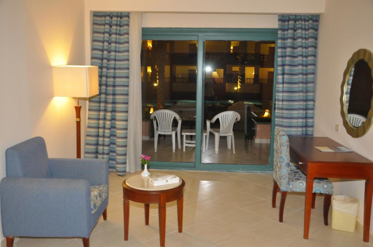 Rehana Sharm Resort - Aquapark & Spa - Couples And Family Only -Premium Ultra All-Inclusive 24H Buitenkant foto